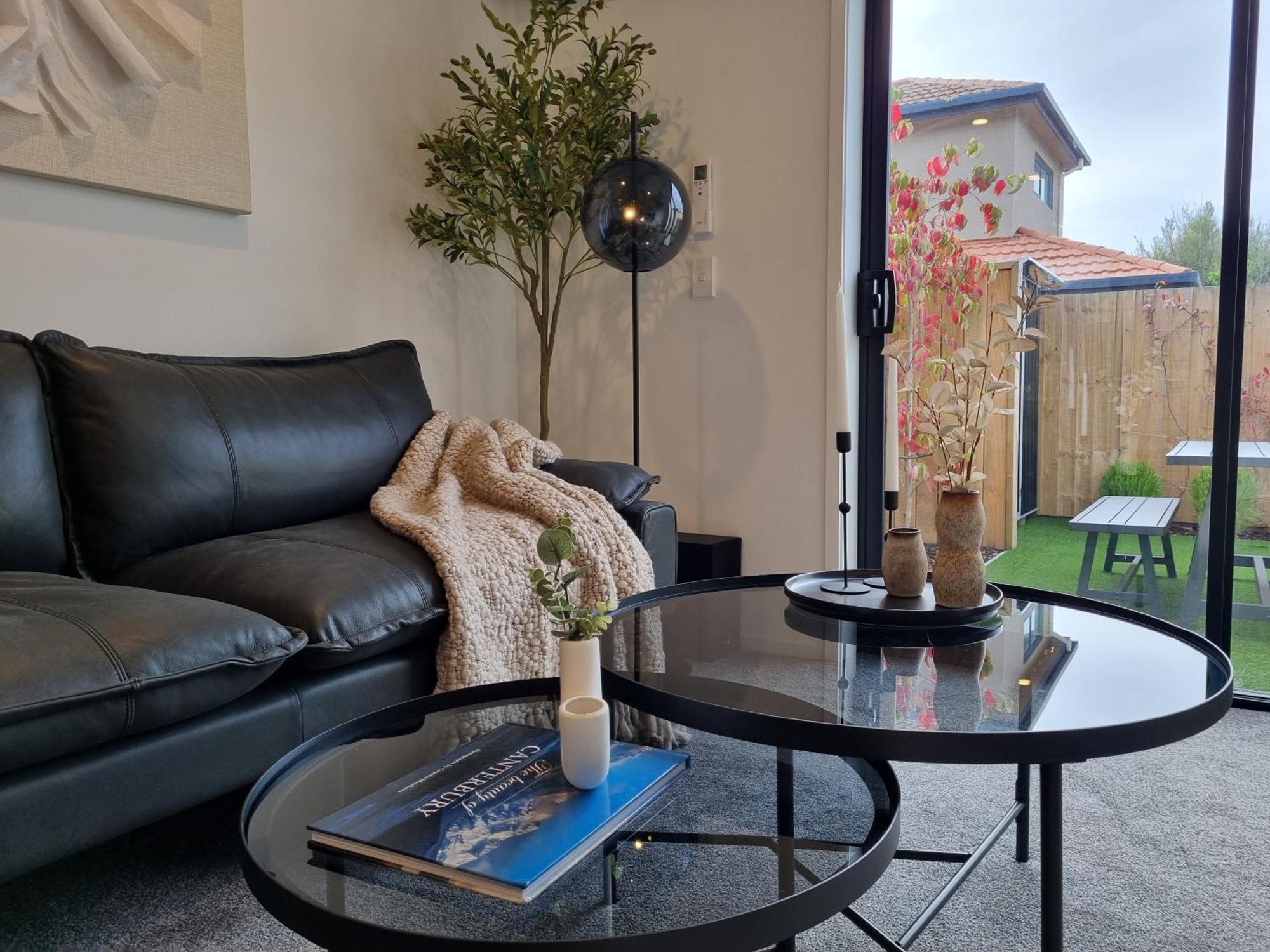 Cloud Nine Elegant Escape Awaits Apartment Christchurch Ngoại thất bức ảnh