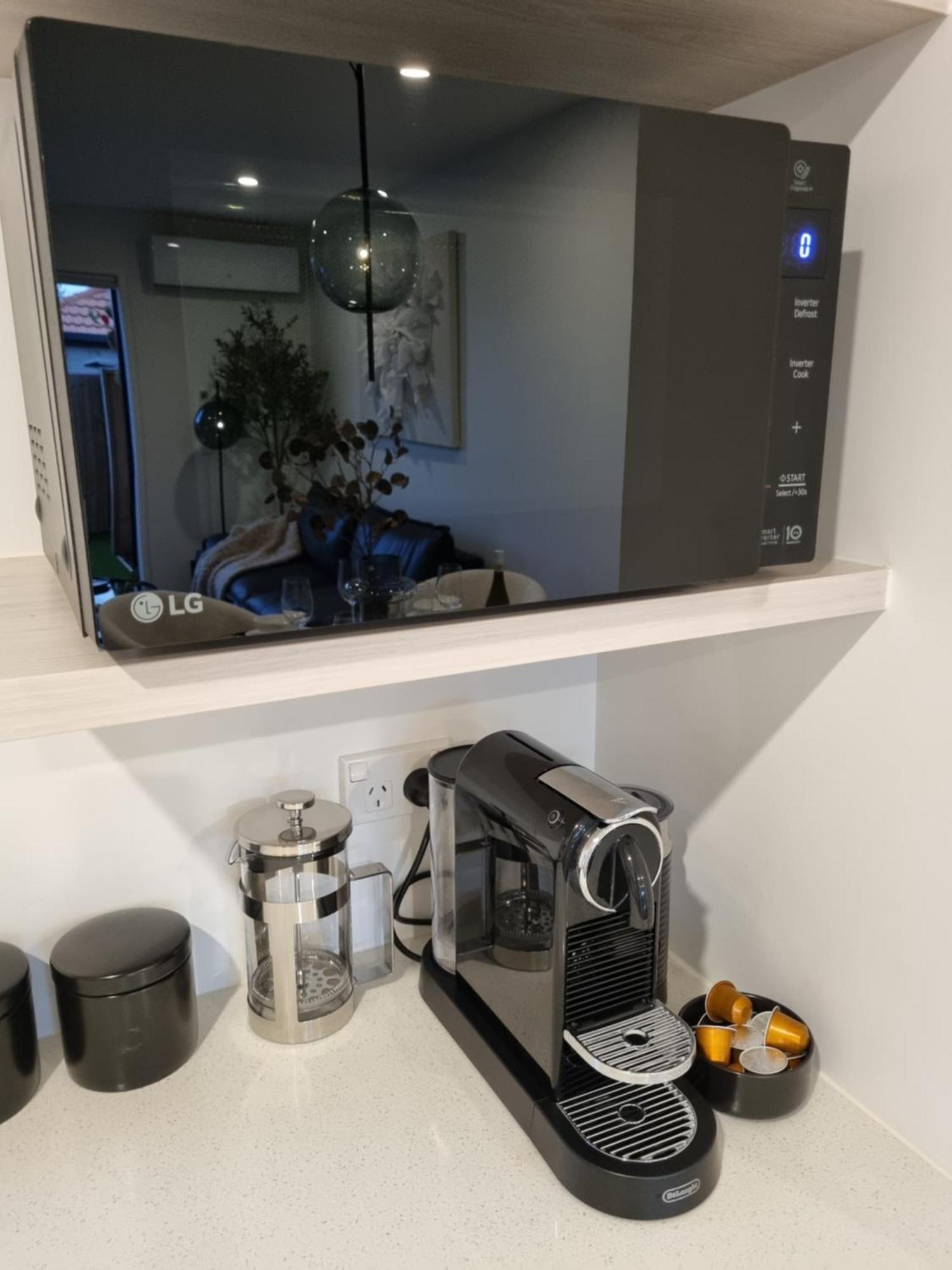 Cloud Nine Elegant Escape Awaits Apartment Christchurch Ngoại thất bức ảnh